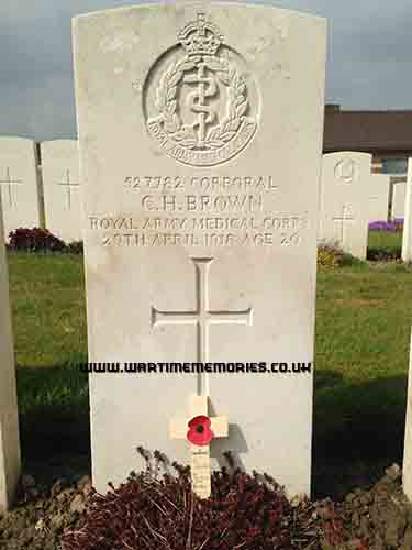 <p>Grave of Charles Henry Brown, La Clytte Cemetery, Nr Ypres, Belgium